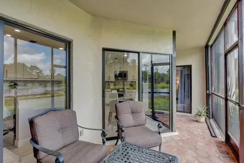 6 Lexington Lane E Palm Beach Gardens FL 33418
