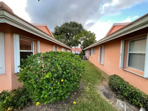 5570 Royal Lake Circle Boynton Beach FL 33437