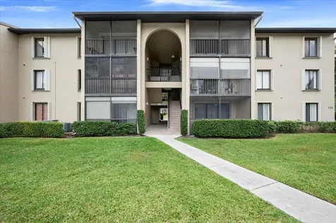 708 Sunny Pine Way Greenacres FL 33463