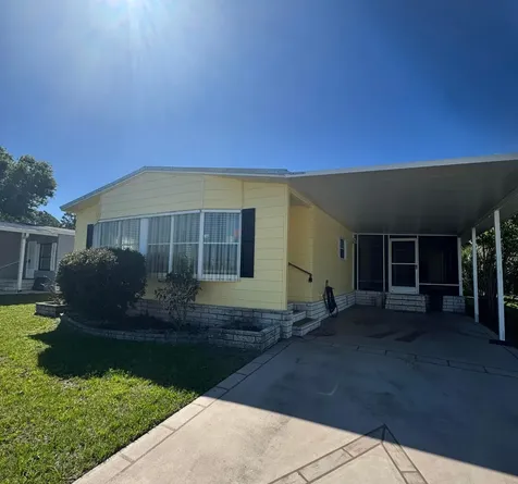 9 San Felipe Fort Pierce FL 34951