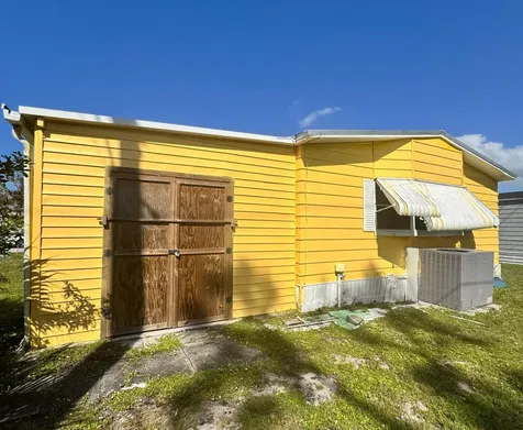 9 San Felipe Fort Pierce FL 34951