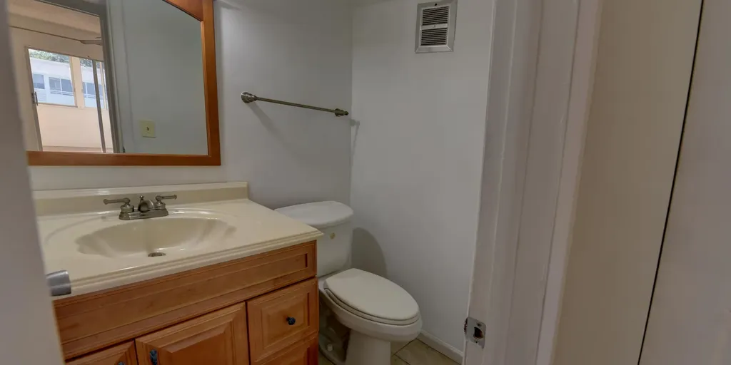 89 Canterbury D West Palm Beach FL 33417