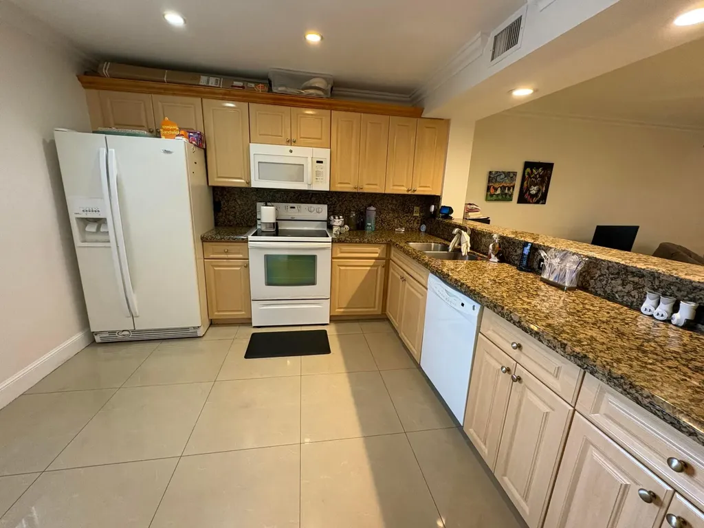 1400 NW 45th Street Deerfield Beach FL 33064