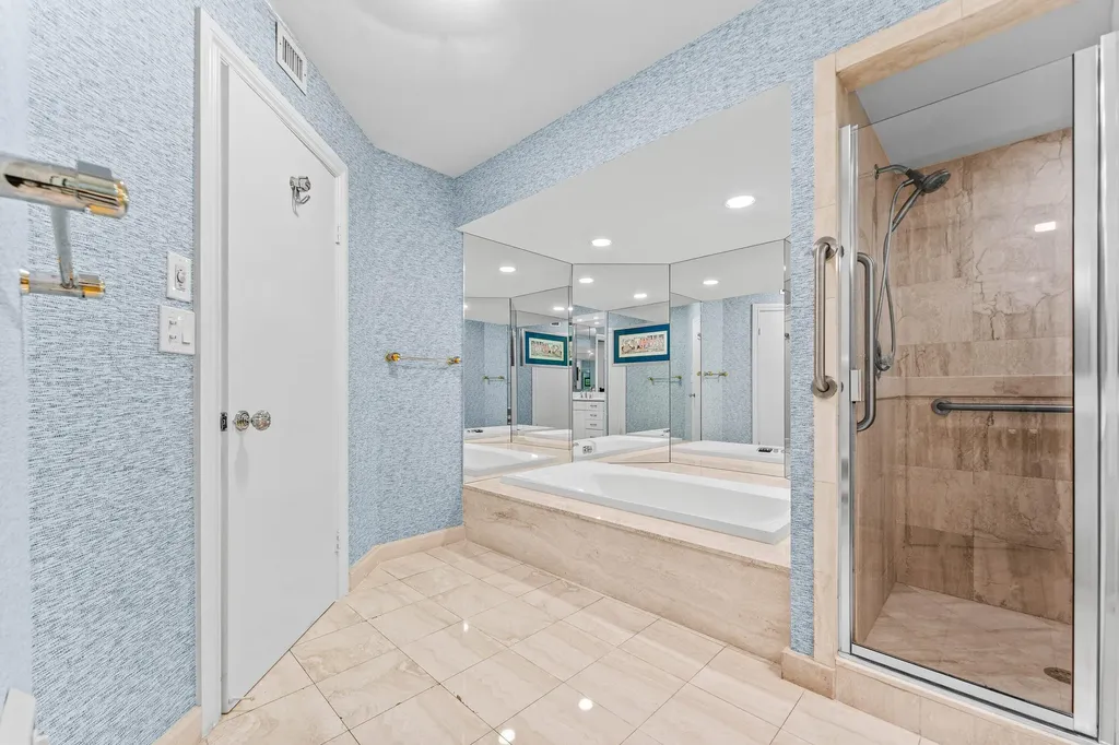 3170 S Ocean Boulevard Palm Beach FL 33480