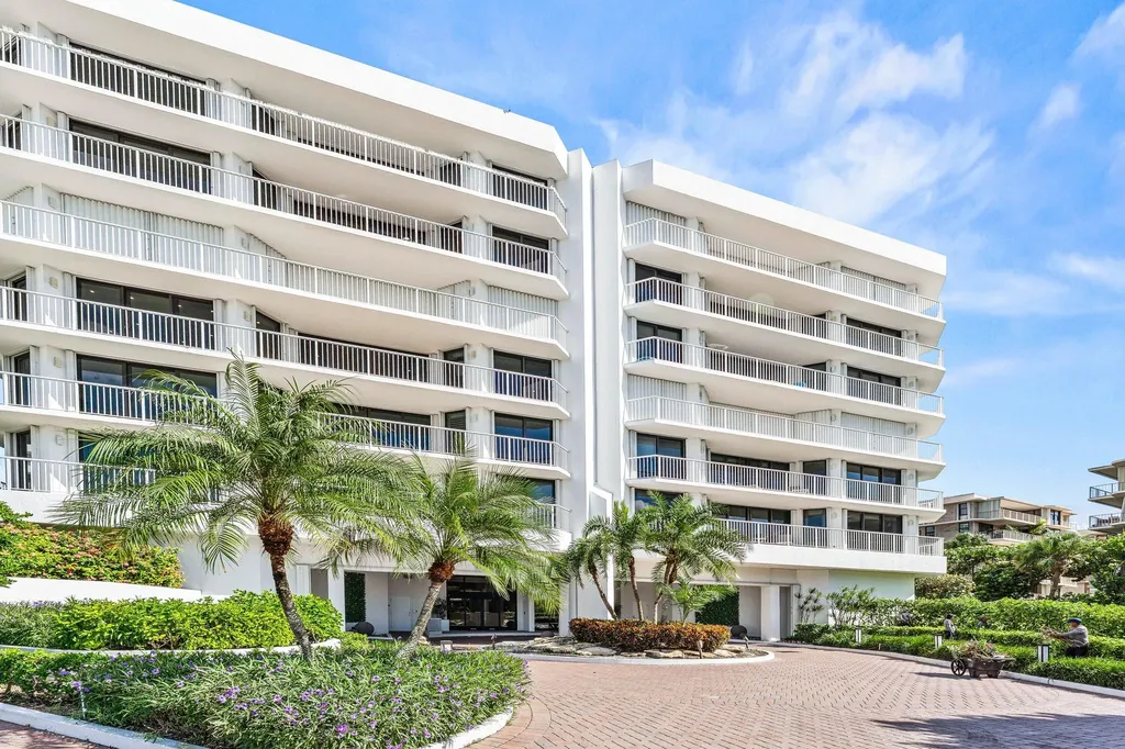 3170 S Ocean Boulevard Palm Beach FL 33480