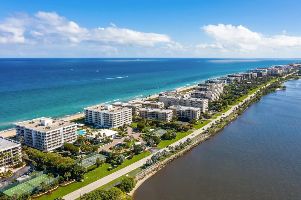 3170 S Ocean Boulevard Palm Beach FL 33480