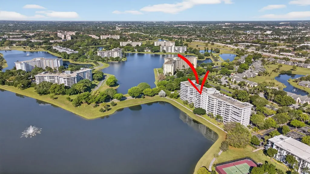 2900 N Course Drive Pompano Beach FL 33069