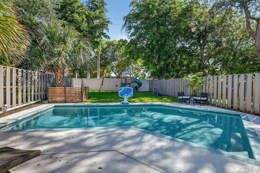 372 Deer Creek Wildwood Lane E Deerfield Beach FL 33442