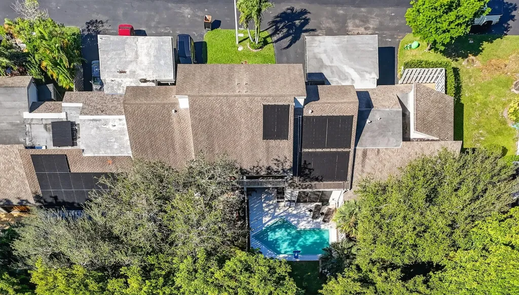 372 Deer Creek Wildwood Lane E Deerfield Beach FL 33442