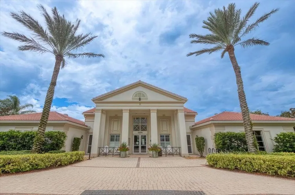 11400 SW Hillcrest Circle Port St Lucie FL 34987