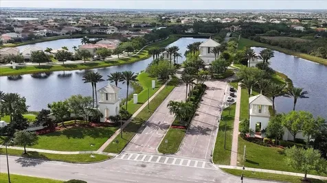 11400 SW Hillcrest Circle Port St Lucie FL 34987