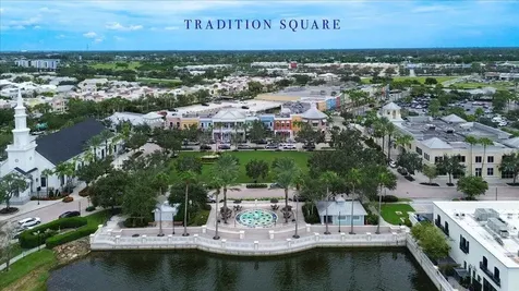 11400 SW Hillcrest Circle Port St Lucie FL 34987