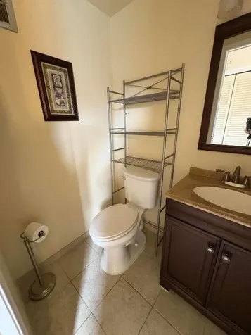 113 Waltham E West Palm Beach FL 33417