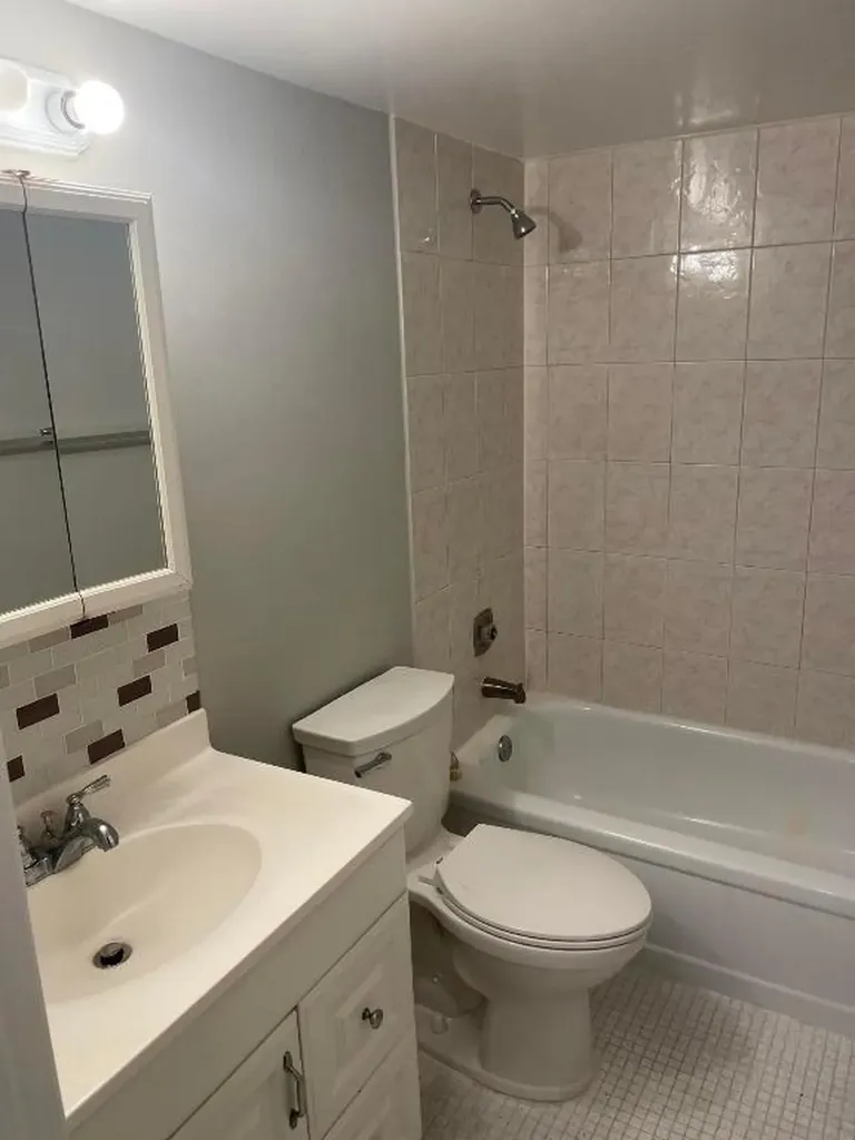 400 Village Green Circle W Palm Springs FL 33461
