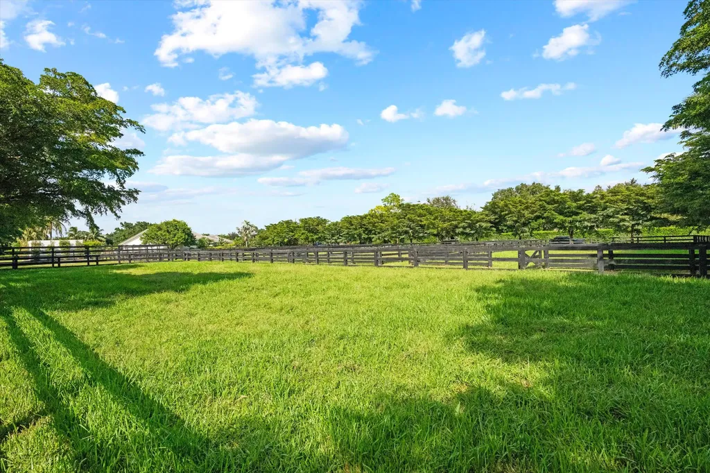 2388 King Terrace Wellington FL 33414