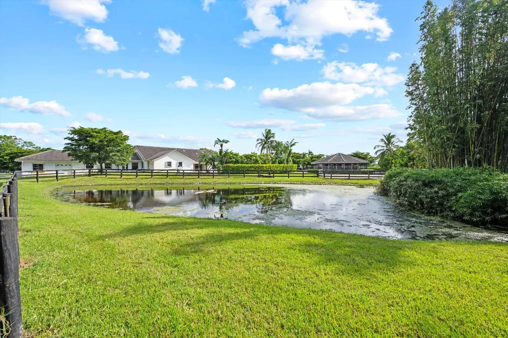2388 King Terrace Wellington FL 33414