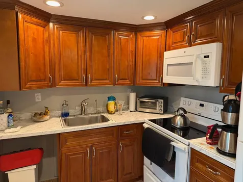 869 Normandy S Delray Beach FL 33484