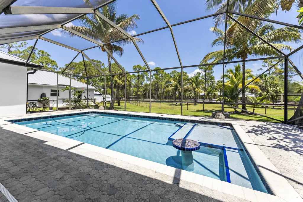 14819 Broken Arrow Place Palm Beach Gardens FL 33418