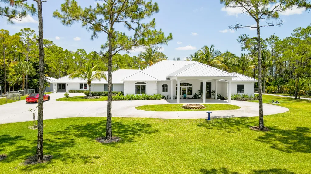 14819 Broken Arrow Place Palm Beach Gardens FL 33418