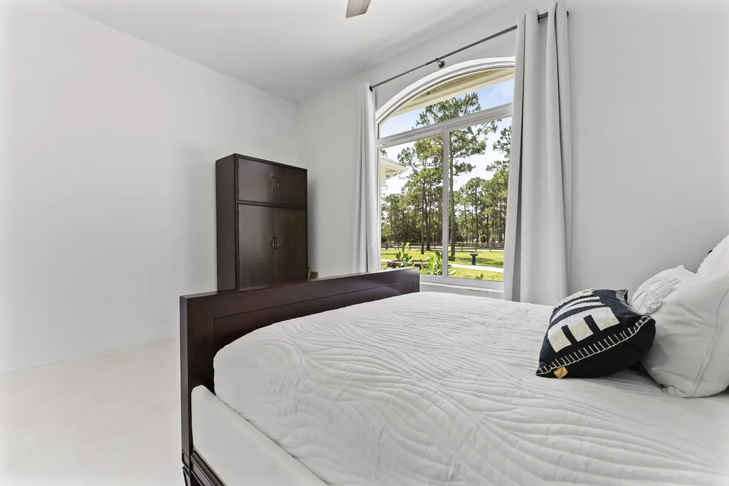 14819 Broken Arrow Place Palm Beach Gardens FL 33418