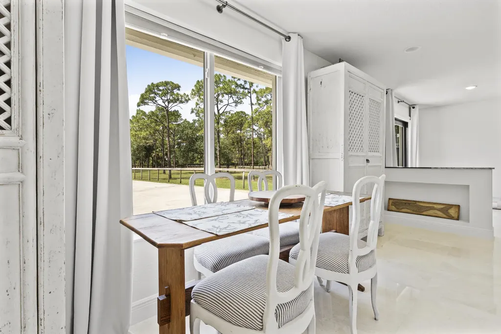 14819 Broken Arrow Place Palm Beach Gardens FL 33418