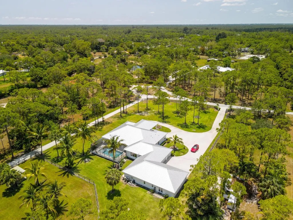 14819 Broken Arrow Place Palm Beach Gardens FL 33418