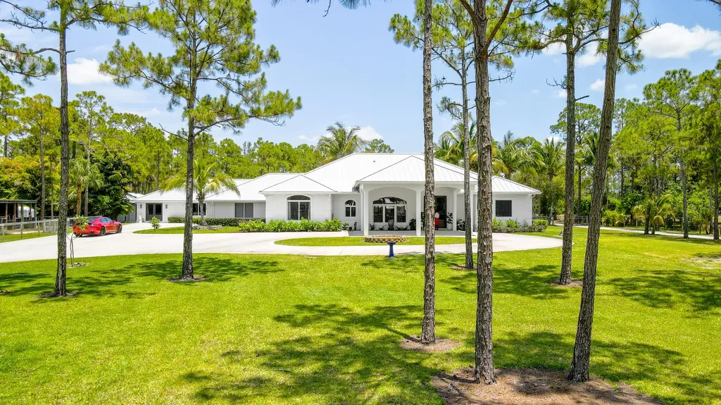 14819 Broken Arrow Place Palm Beach Gardens FL 33418