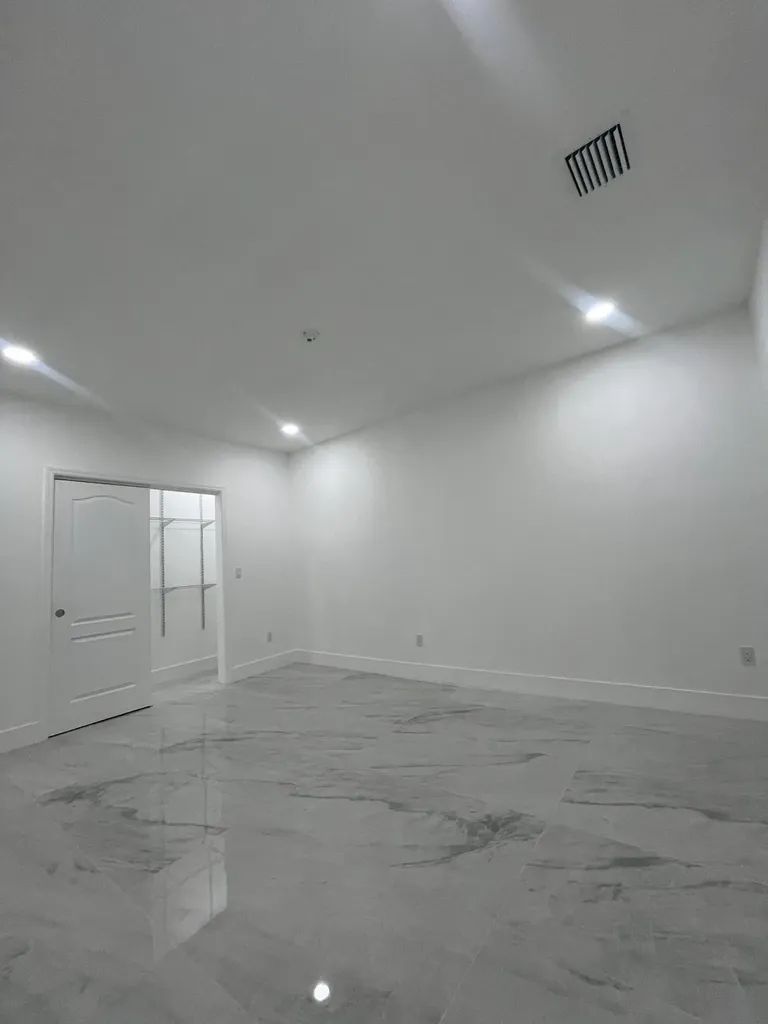 4588 Old Military Trail West Palm Beach FL 33417