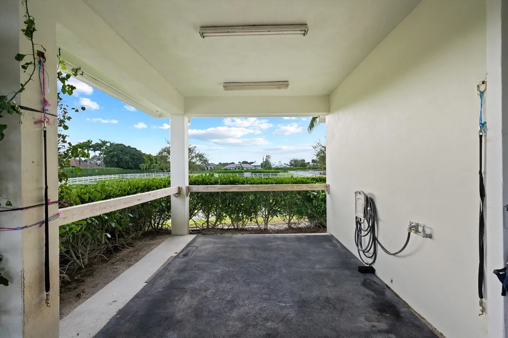 2389 King Terrace Wellington FL 33414