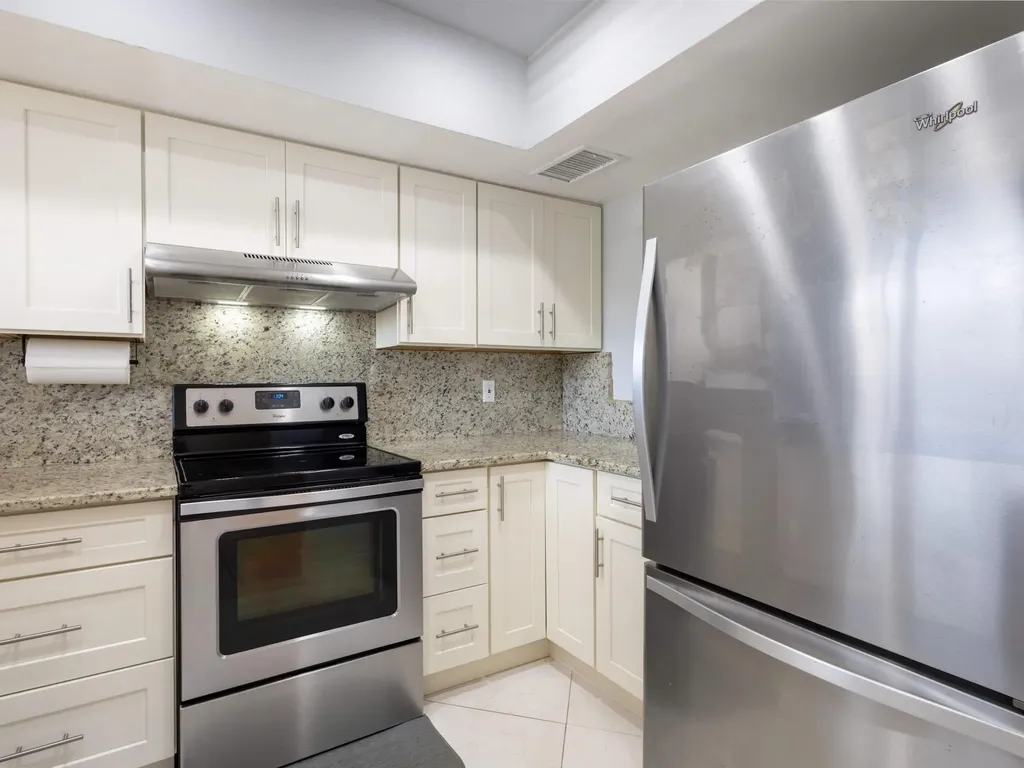 701 NE Harbour Terrace Boca Raton FL 33431