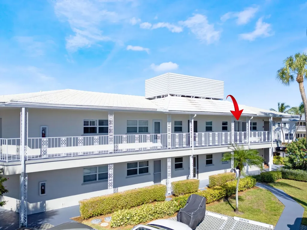 701 NE Harbour Terrace Boca Raton FL 33431