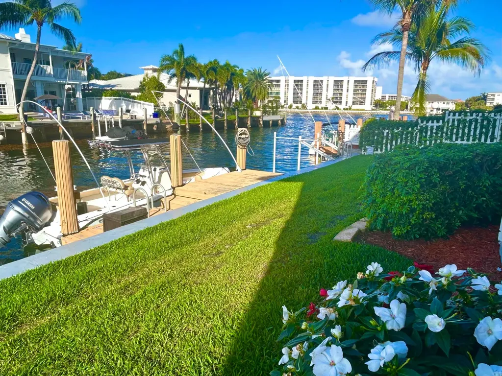 701 NE Harbour Terrace Boca Raton FL 33431