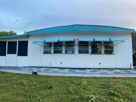 6175 N Joshua Lane Lake Worth FL 33462