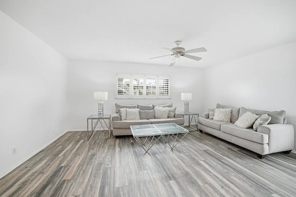 101 Doolen Court North Palm Beach FL 33408