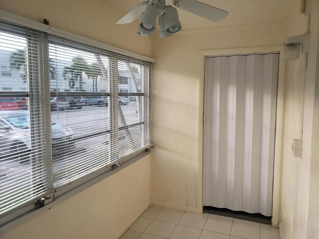 688 Burgundy O Delray Beach FL 33484