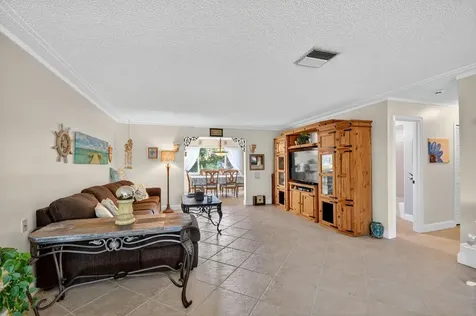 2630 SW 5th Street Boynton Beach FL 33435