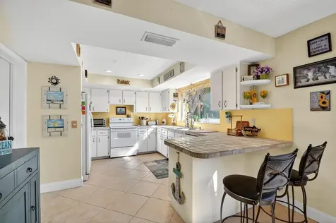 2630 SW 5th Street Boynton Beach FL 33435
