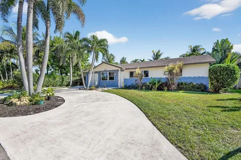 2630 SW 5th Street Boynton Beach FL 33435