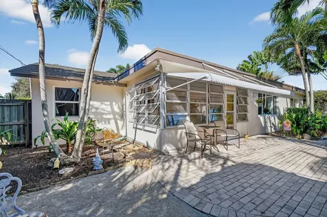 2630 SW 5th Street Boynton Beach FL 33435