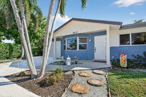 2630 SW 5th Street Boynton Beach FL 33435