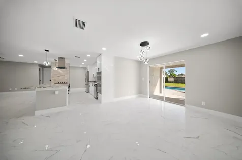 388 SE Tranquilla Avenue Port St Lucie FL 34983