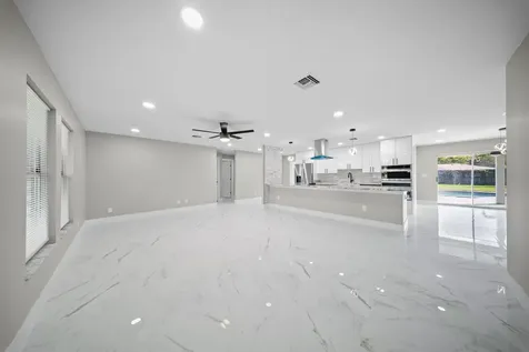 388 SE Tranquilla Avenue Port St Lucie FL 34983