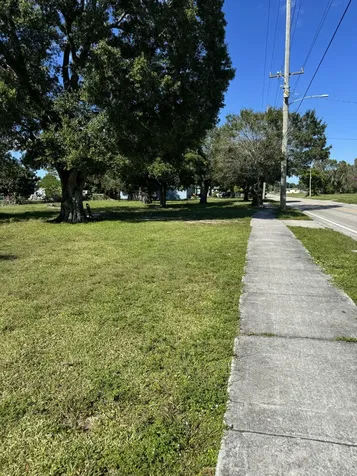 201 N 29th Street Fort Pierce FL 34947