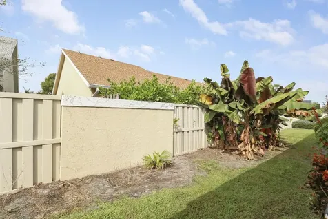 146 Moccasin Trail S Jupiter FL 33458