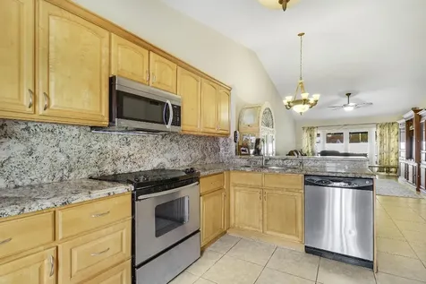 146 Moccasin Trail S Jupiter FL 33458