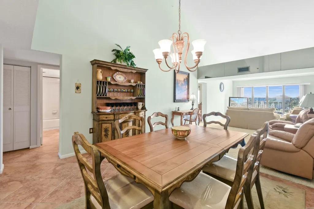 1601 Marina Isle Way Jupiter FL 33477