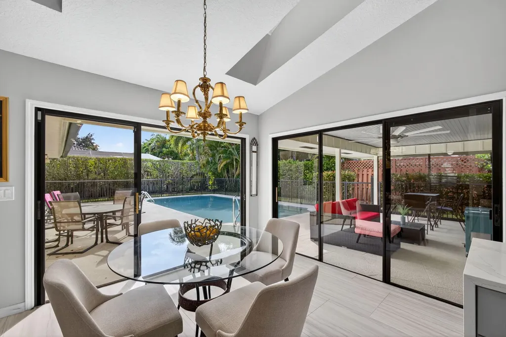 13 Saint Giles Road Palm Beach Gardens FL 33418