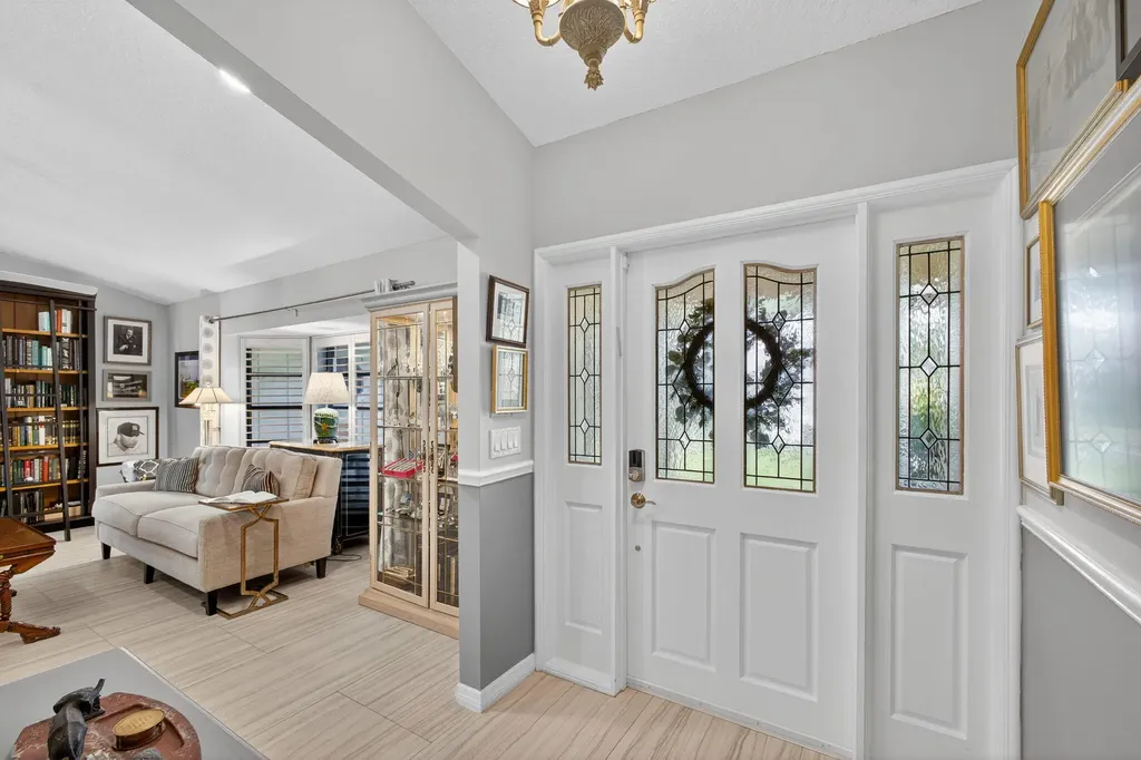 13 Saint Giles Road Palm Beach Gardens FL 33418