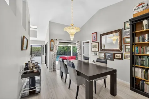 13 Saint Giles Road Palm Beach Gardens FL 33418