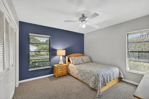 13 Saint Giles Road Palm Beach Gardens FL 33418